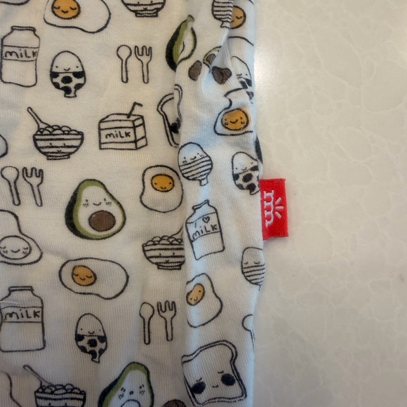 Magnetic Me Toast and Egg Print Footie - 0-3 months - Picture 2 of 4